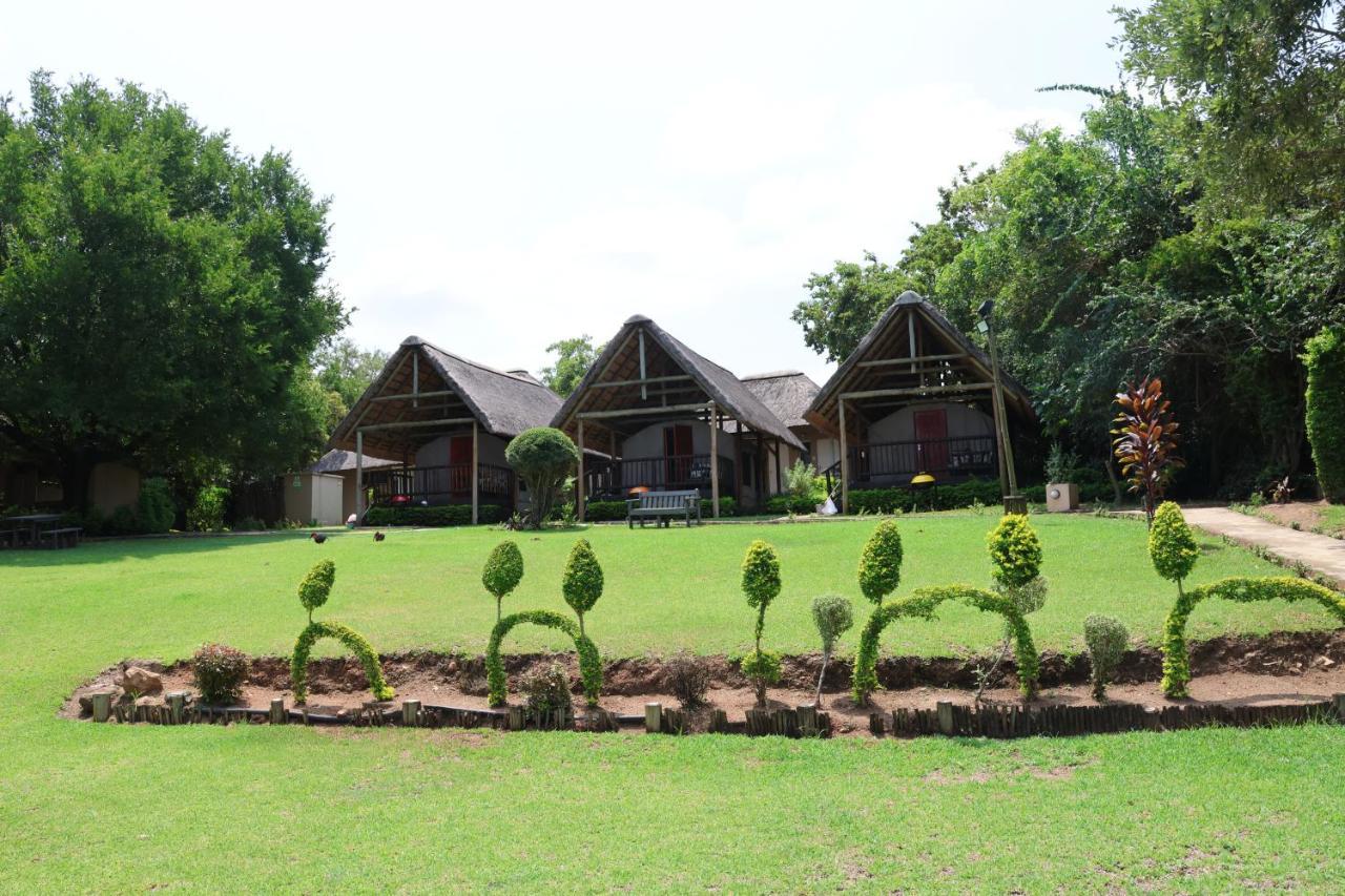 Sabie River Bush Lodge เฮซีวิว ภายนอก รูปภาพ