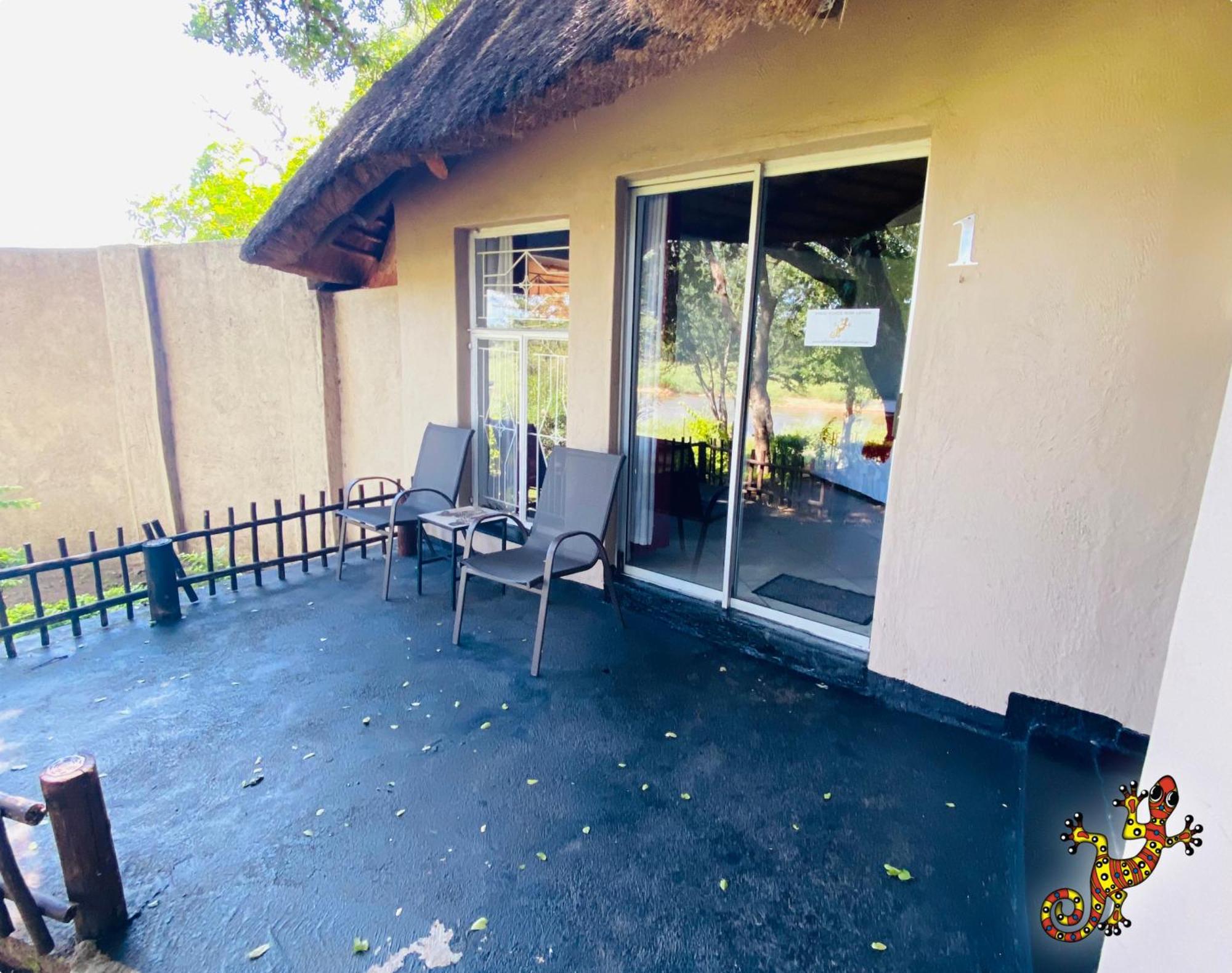Sabie River Bush Lodge เฮซีวิว ภายนอก รูปภาพ