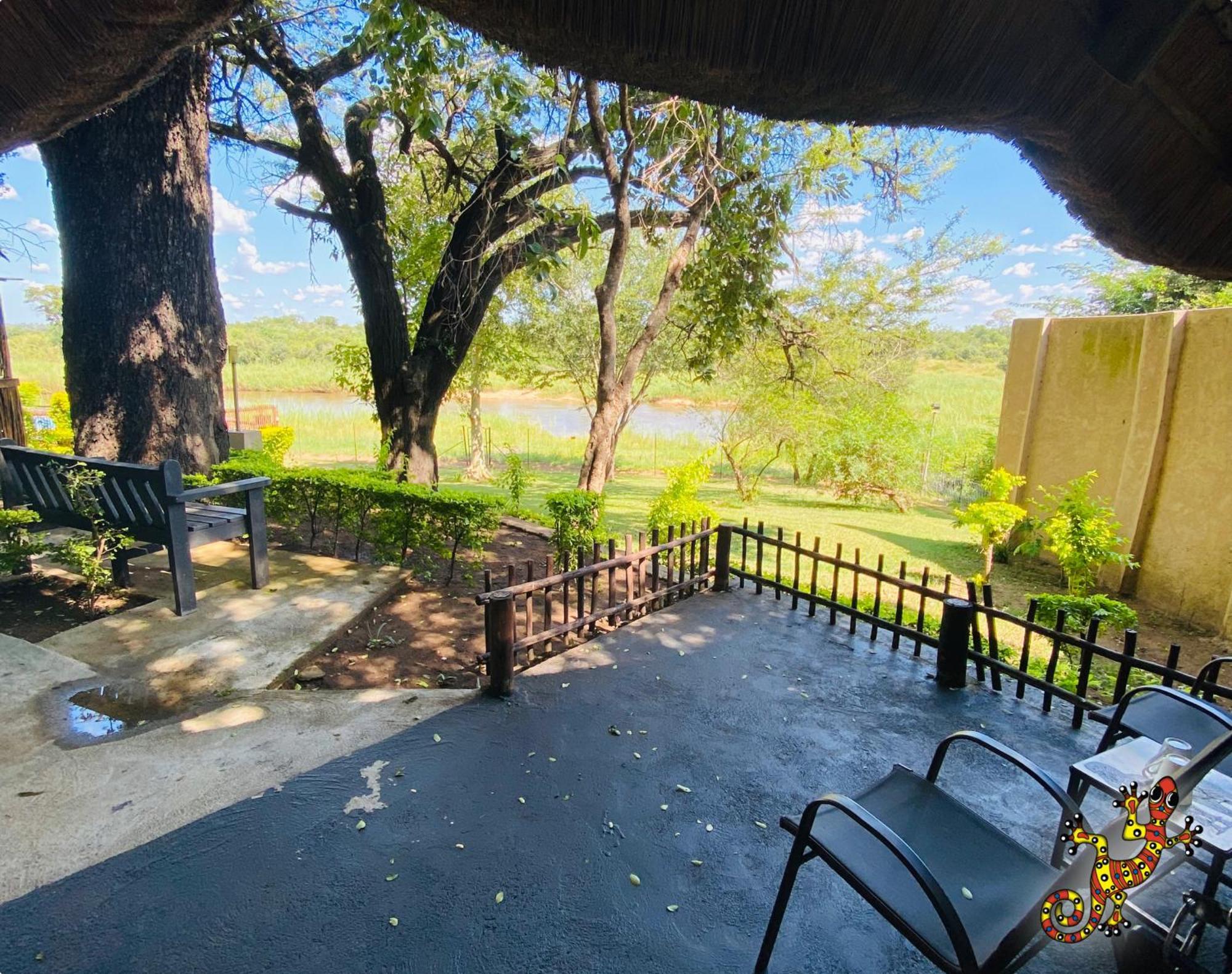 Sabie River Bush Lodge เฮซีวิว ภายนอก รูปภาพ