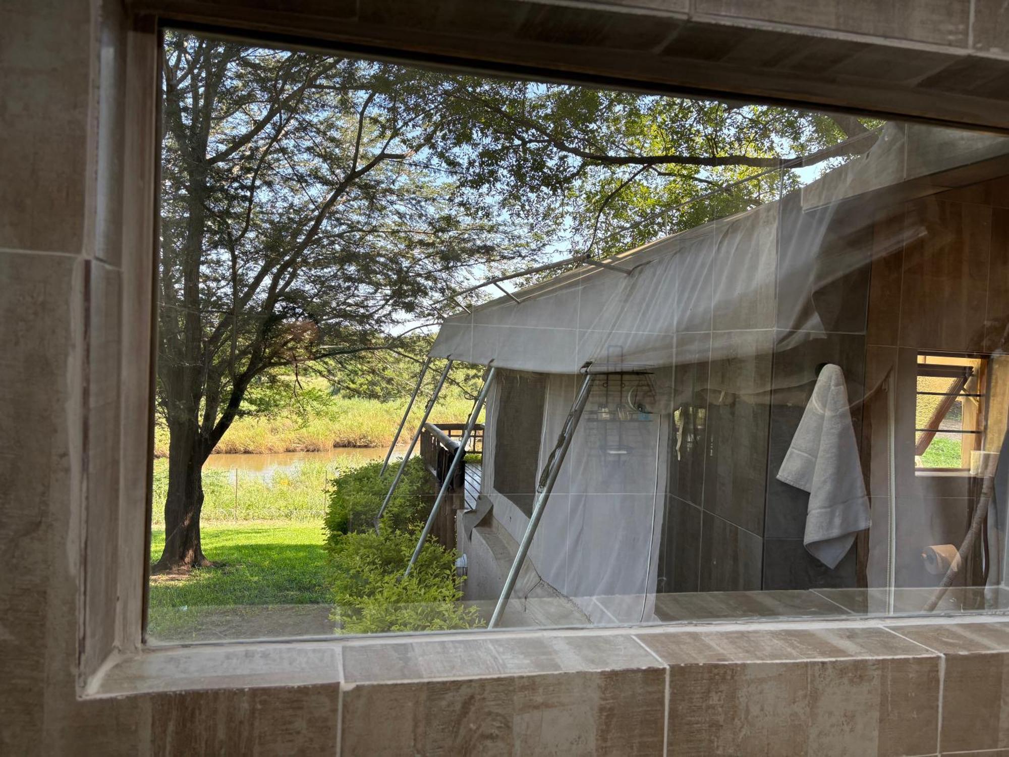 Sabie River Bush Lodge เฮซีวิว ภายนอก รูปภาพ